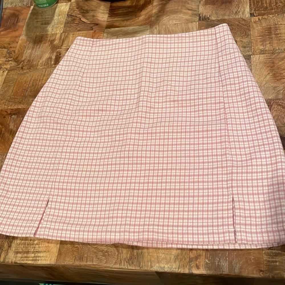 Very cute pink plaid skirt